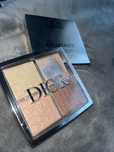Paleta rozświetlaczy dior