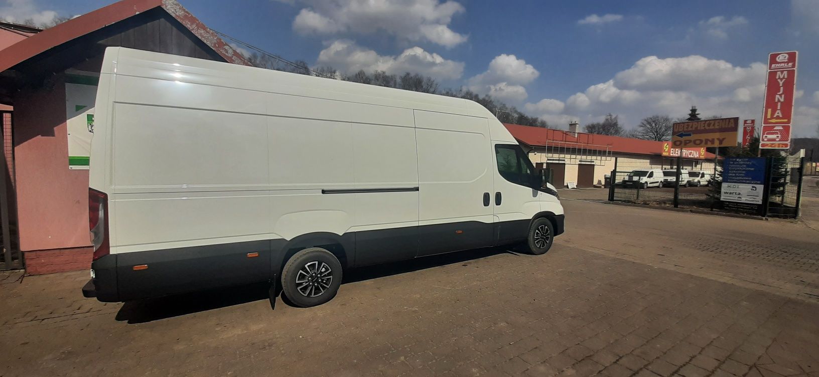 Wypożyczalnia wynajem bus do wynajęcia. Iveco maxi automat. wynajem