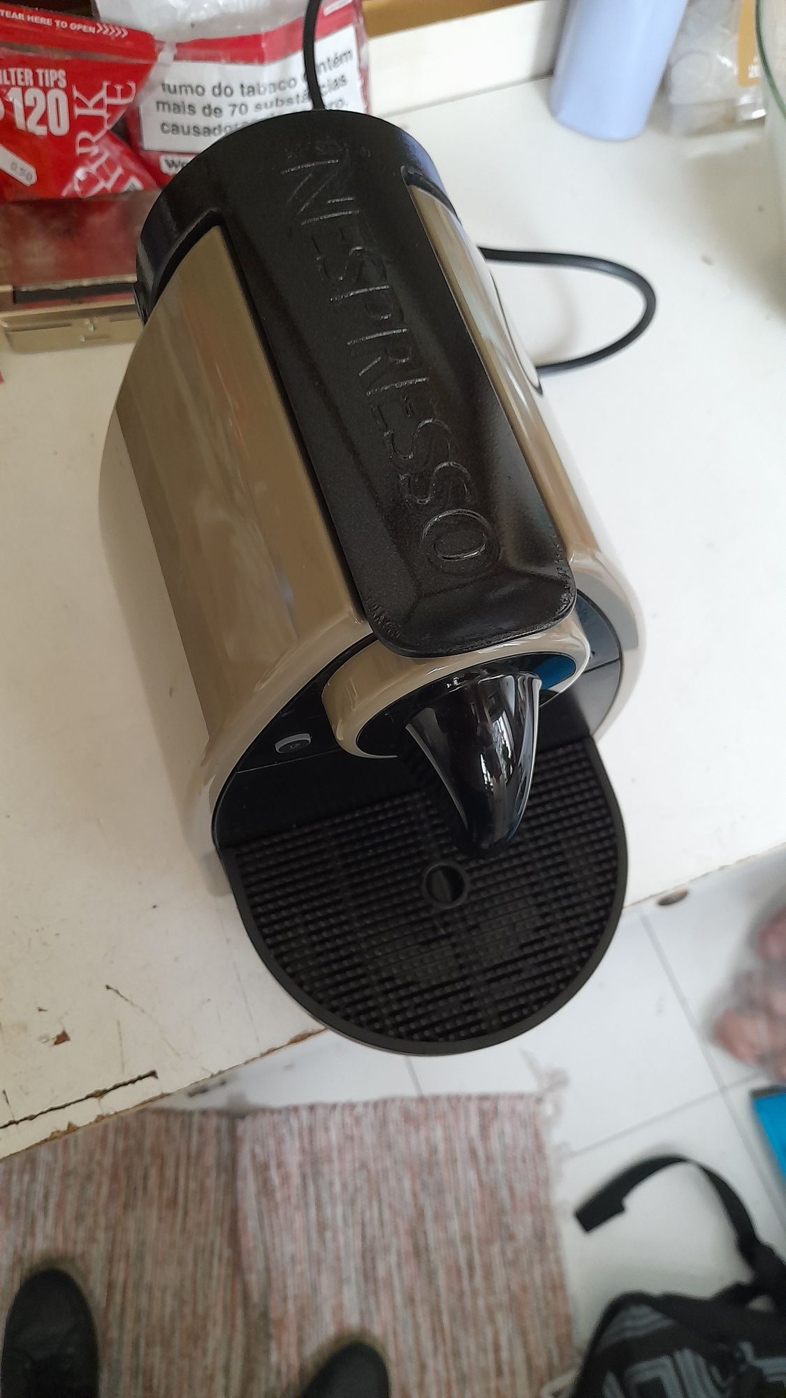Vendo máquina de cafe krups da nespresso