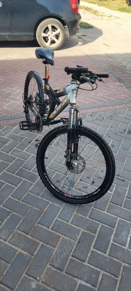 McKenzie Hill 800 Rower MTB