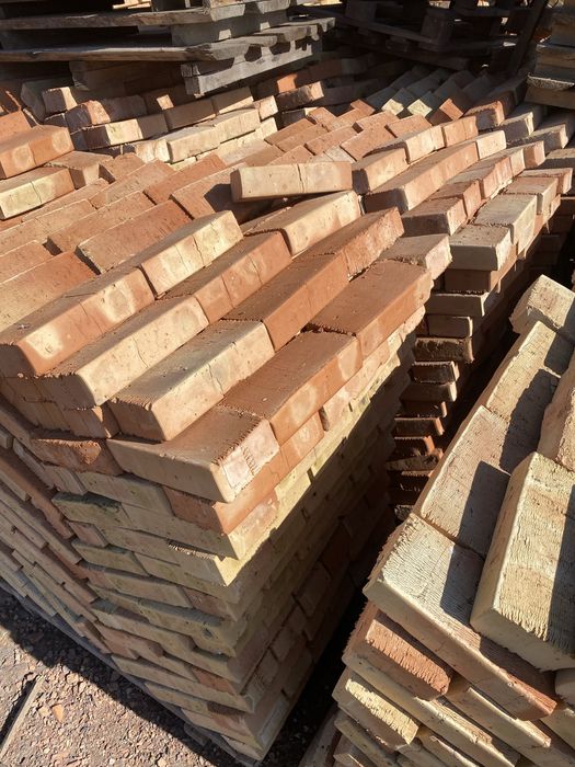 Цегла рядова повнотіла, марка М-100