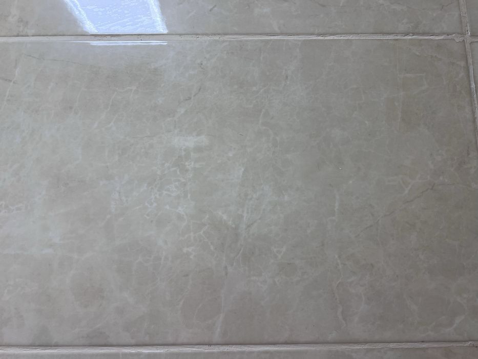 Плитка обліцовочна на стіни