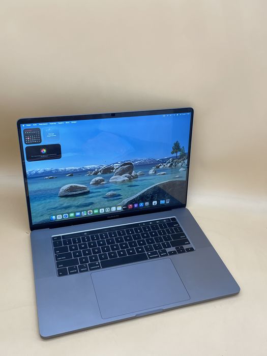 Macbook pro 15.4 2019 1tb i9