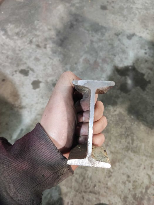 150mb Dwuteownik 80x40, na konstrukcje stalową - wiaty, garażu, zadasz