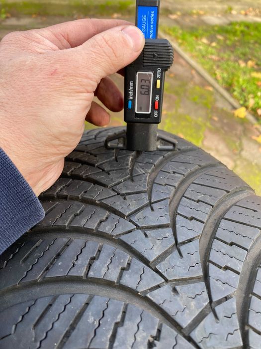 2x opona Falken 215/55 R17