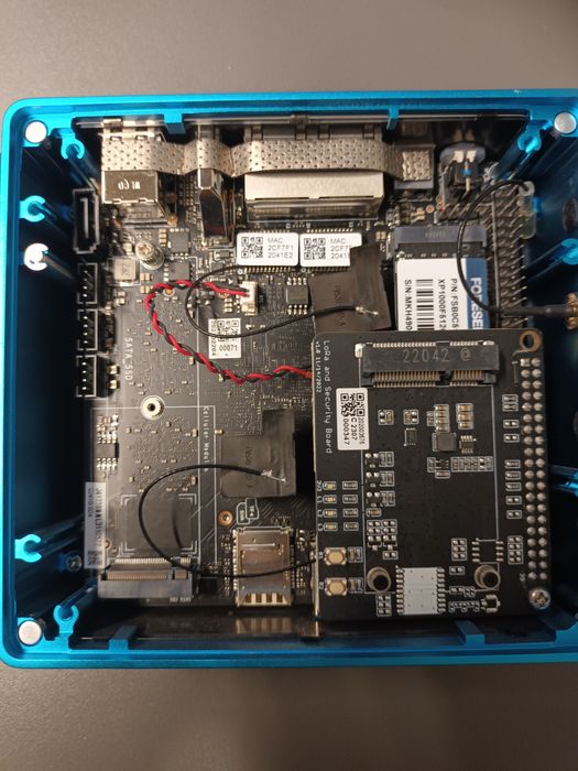 Mini pc Intel® Celeron® J4125 + Raspberry pi RP2040 - SenseCAP M4 Sqa