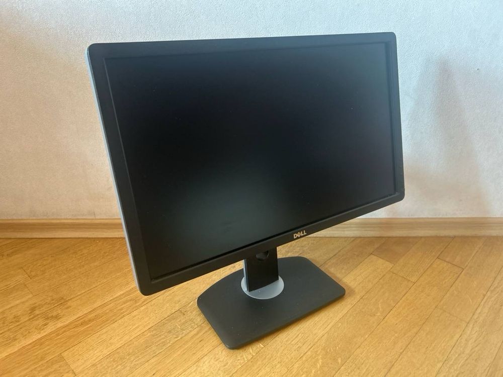 Монітор Dell U2312HMt