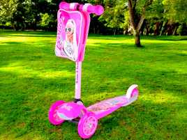 Дитячий триколісний самокат Barbie / детский трехколесный самокат