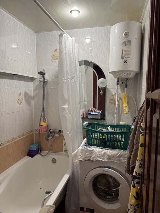 Кімнату в 3х комн квартирі