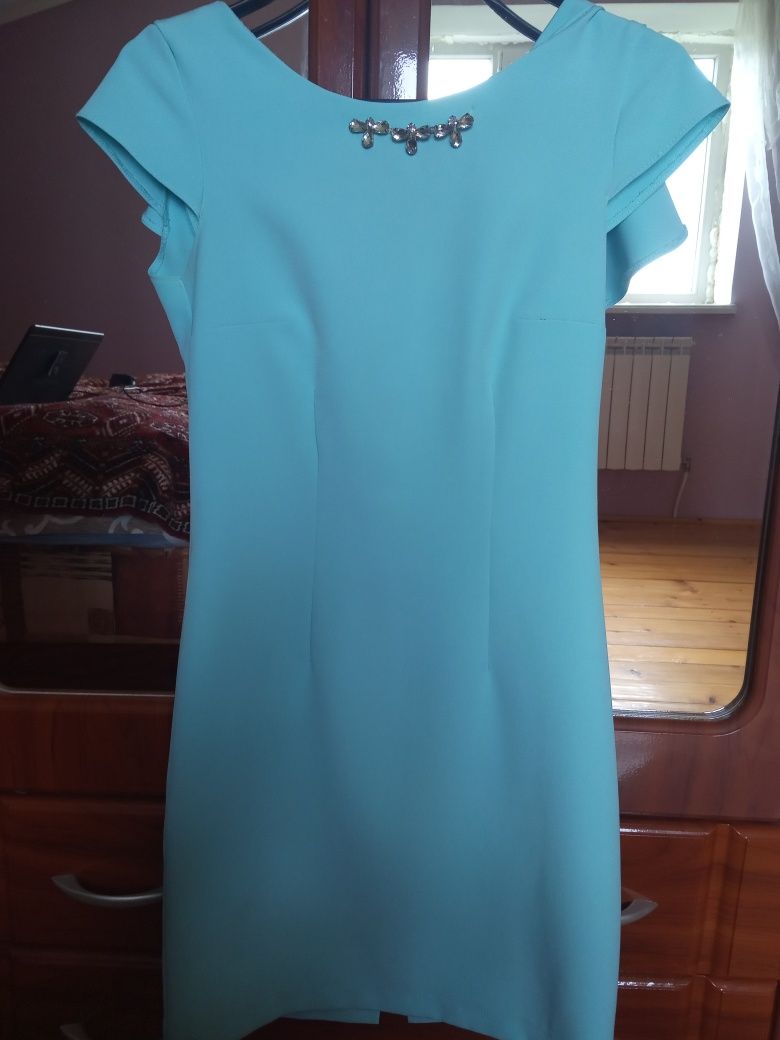 Плаття, xs-s, в ідеальному стані, вдягнуте 3 рази, колір на остан фото