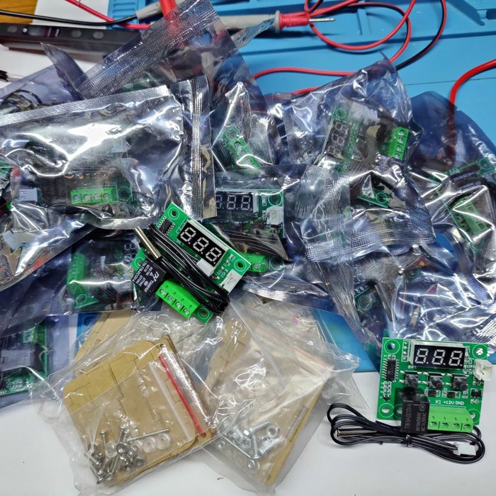 Терморегулятор W 1209 термостат 12 В, акриловий корпус