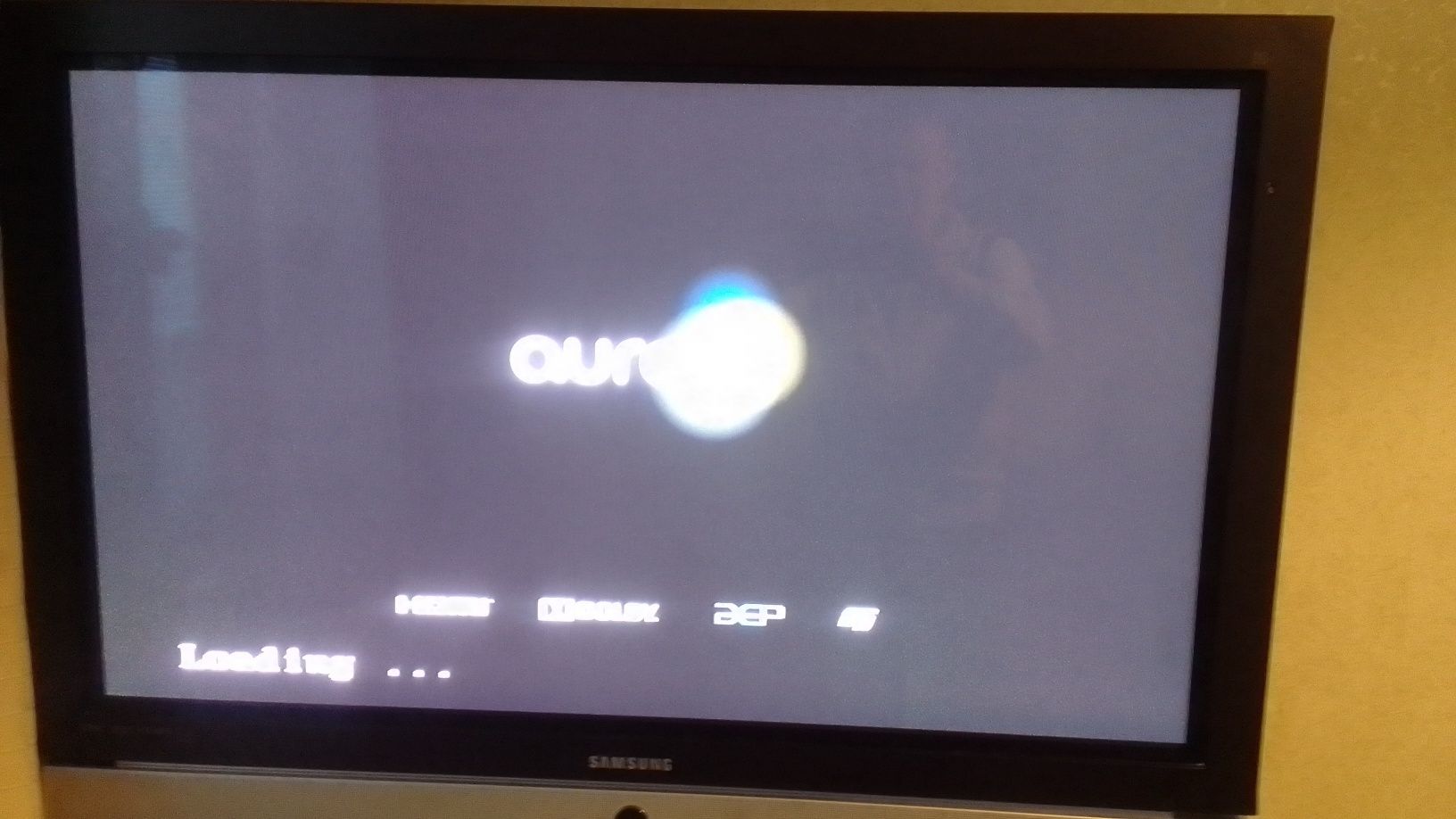 Смарт TV приставка QURQ  HD plus