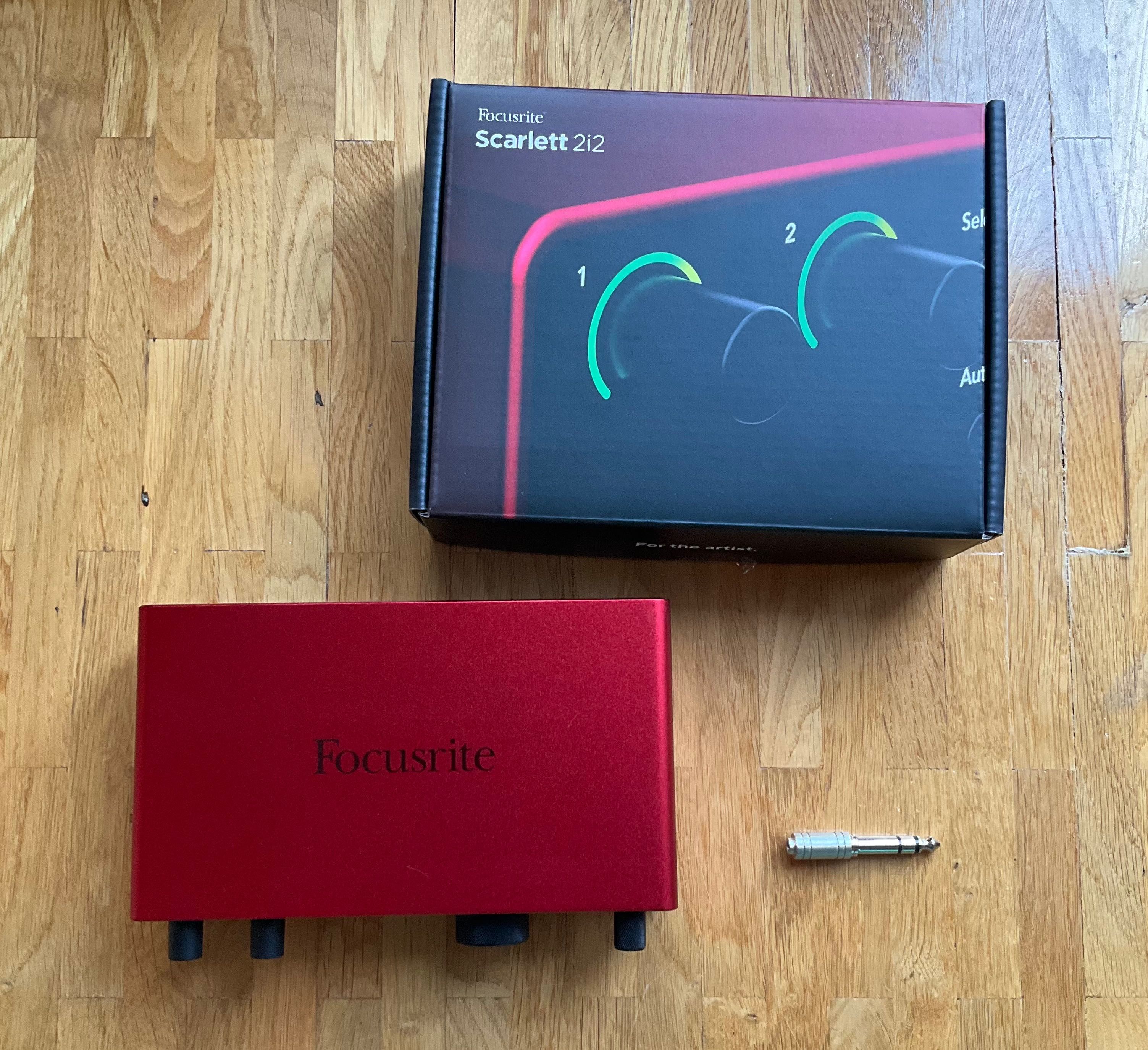 Interfejs audio FOCUSRITE SCARLETT 2i2 4TH