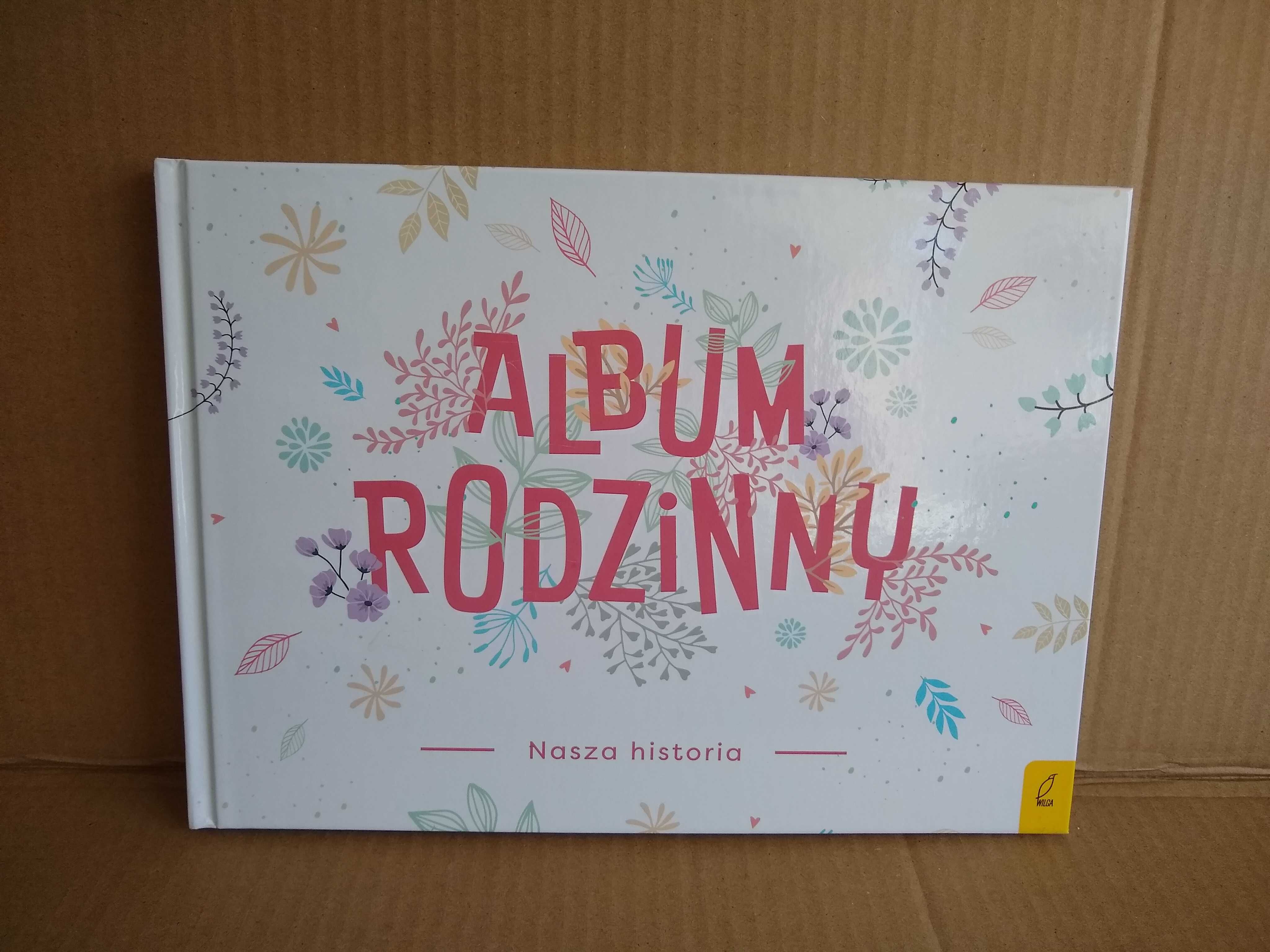 Album rodzinny pamiątkowy