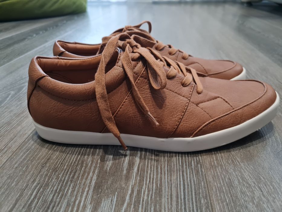 Buty Reserved rozmiar 41