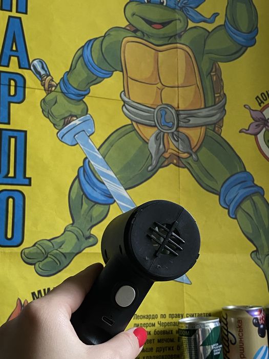 Портативний міні пилосос