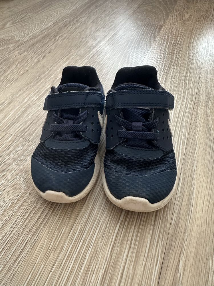 Дитячі кросівки NIKE