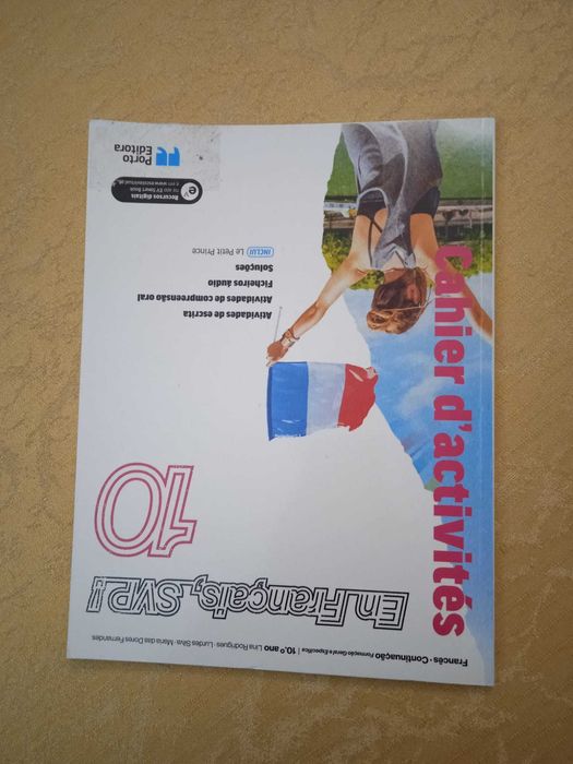 Cahier d'activités - En Français, SVP ! - Francês 10.º ano (NOVO)