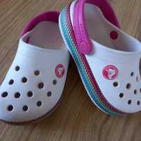 Crocs dla dziewczynki r.24/25