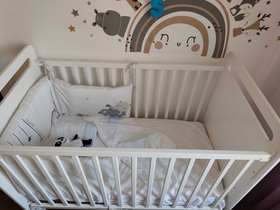 Cama de Grades/Berço Trama Galáxia - Ofereço colchão e edredon