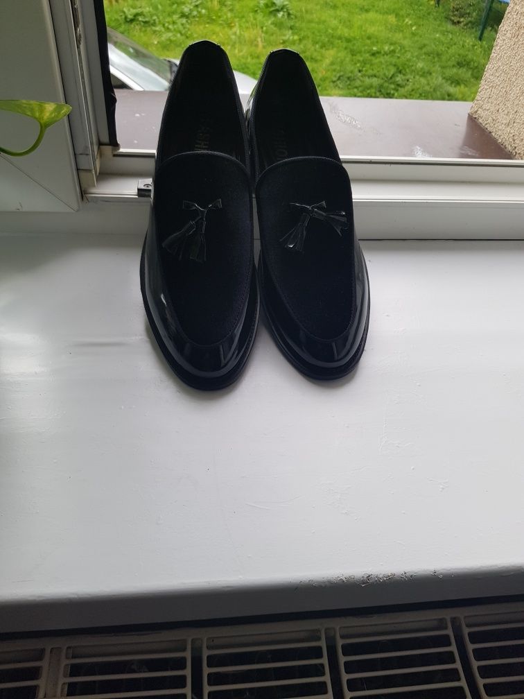 Buty nowe męskie numer 44