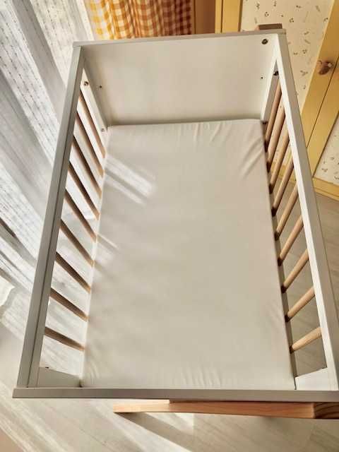 Berço nature branco - Zippy - 3 em 1 secretária + caixa de brinquedos