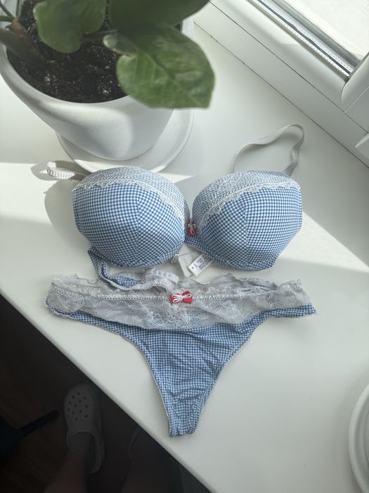 Нижнее белье 70-75В б/у