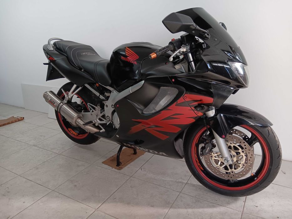 Peças Honda CBR600F