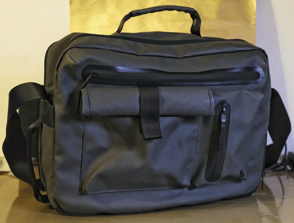 Mala messenger / Mochila Backenger 20L - Laptop + Mirrorless