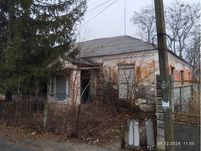 Нежитлова будівля, 355,3 кв. м, вул. Карячинська