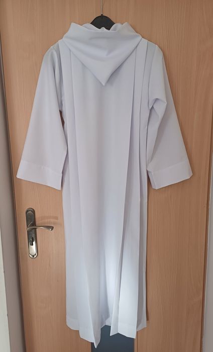 Sprzedam albę komunijna dla chłopca roz. 152