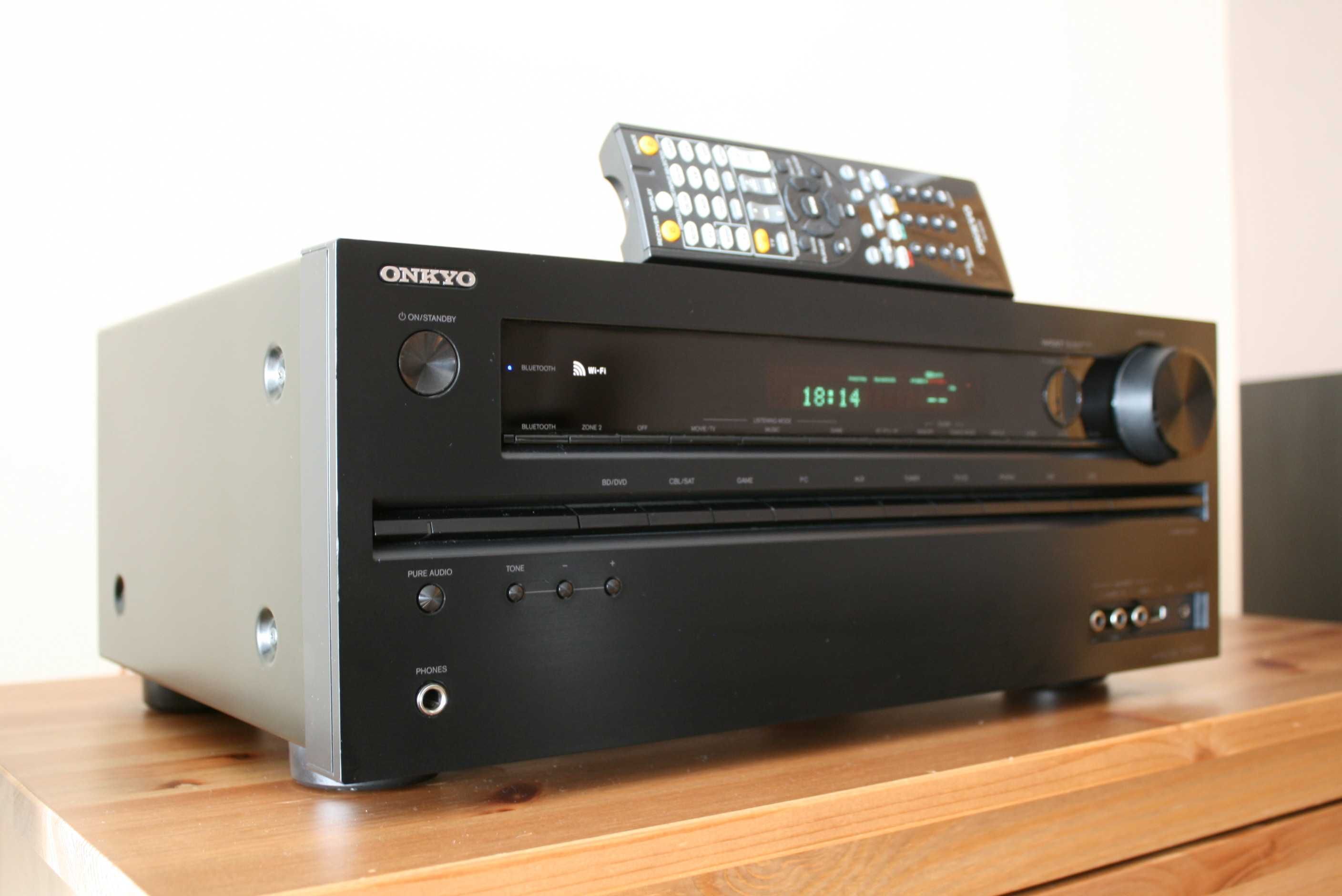 Amplituner Onkyo Tx Nr 626  BLUETOOTH USB wzmacniacz 160 watt Phono