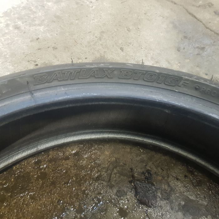 Opona motocyklowa przod przednia 120/60-17 Bridgestone battlax bt 016f