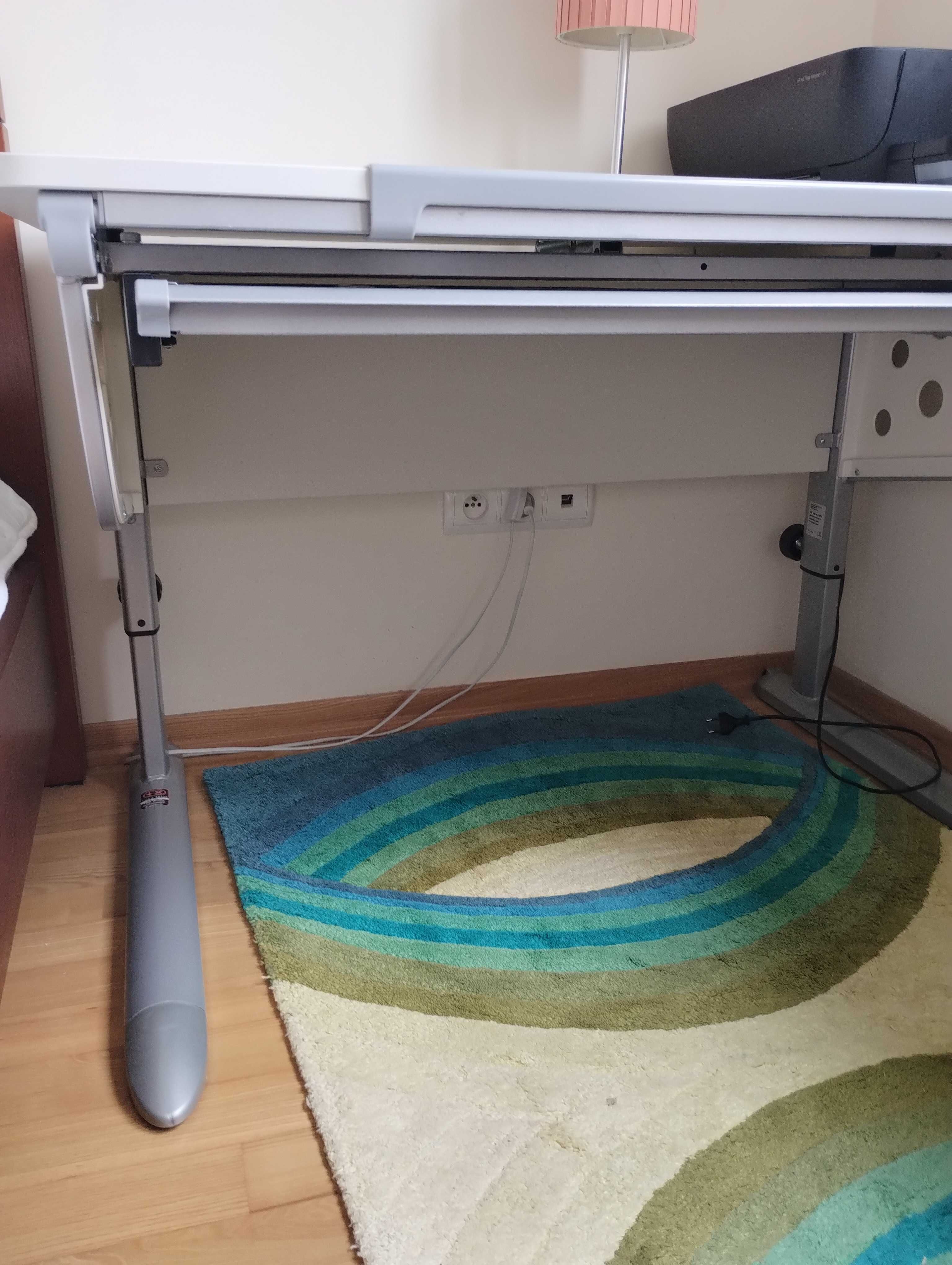 Kettler biurko regulowany blat na wysokość i pod kątem