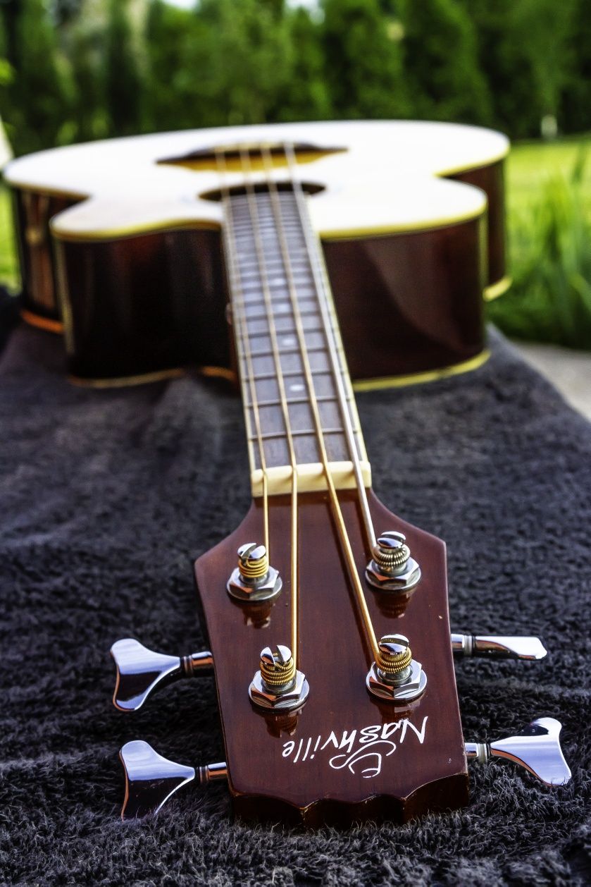 Akustyczna gitara basowa NASHVILLE,