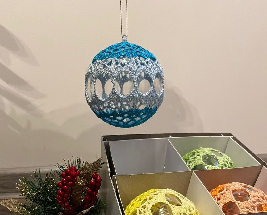 Bombki na choinkę 8 cm własnoręcznie wyszydełkowane