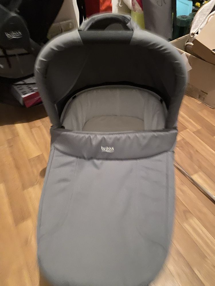 Каляска з люлькою britax b agile plus