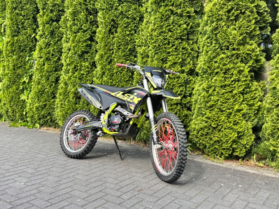 Cross Asix Lizard 250ccm z 2024r.
