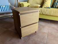 Mesa de cabeceira
