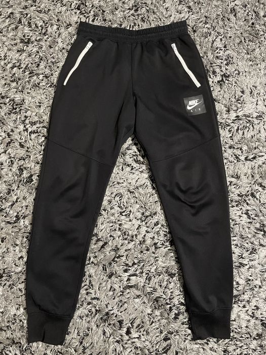 Spodnie dresowe Nike Air