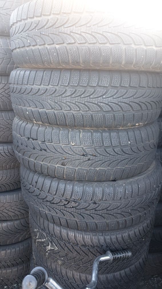 Шини резина літо зима зимові 185 60 15 bridgestone