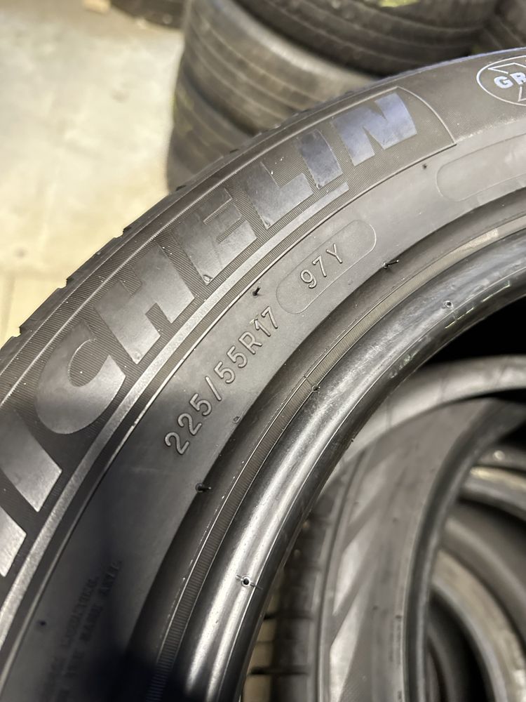 Резина 225/55/17 Michelin R17 пара літо 2 шт 2019