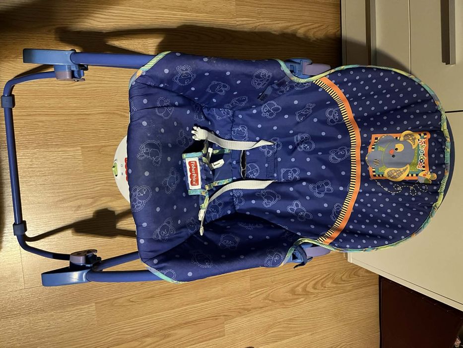 Bujaczek z Fisher Price