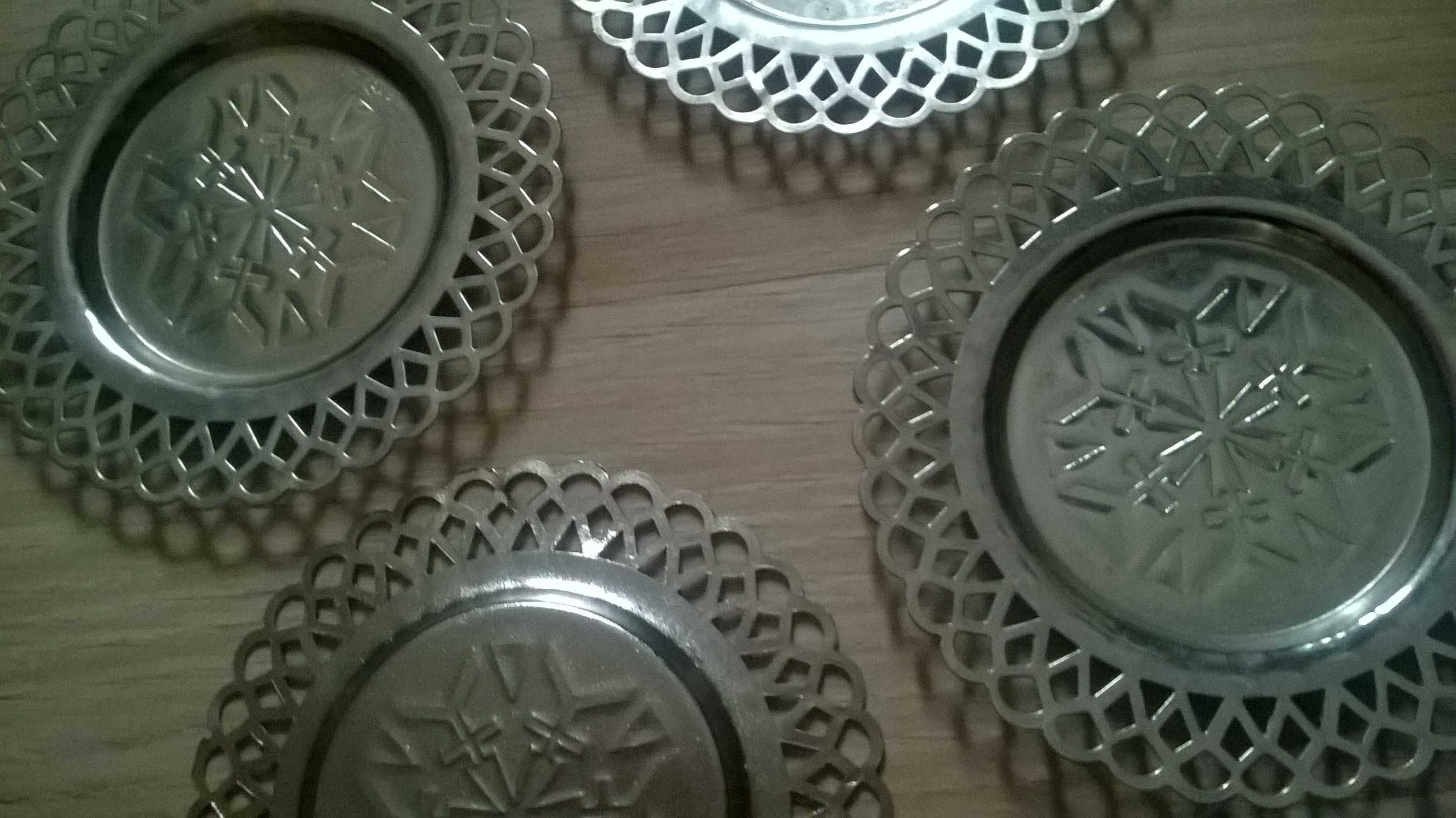 Podstawki pod szklanki, 4 szt., (motyw śnieżynka), spodek