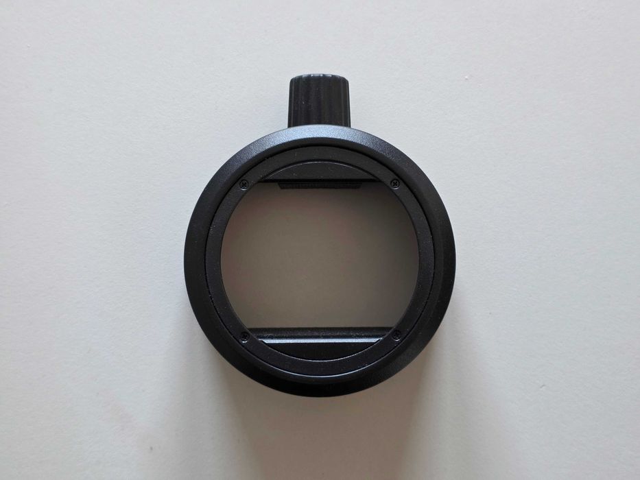 Uchwyt do lampy reporterskiej Quadralite Reporter na okrągłe akcesoria