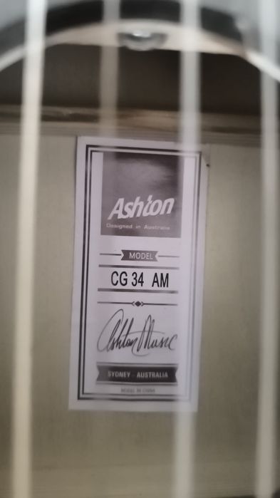 Guitarra Ashton CG34 AM