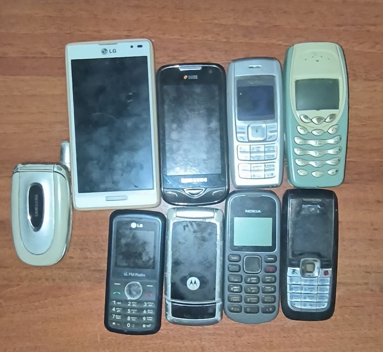 Продам телефоны Nokia , Samsung