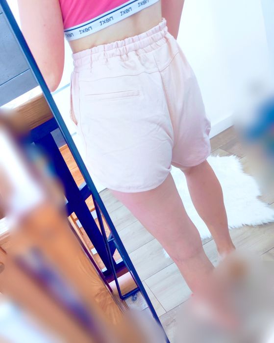 Spodenki szorty wysoki stan pudrowy róż 4F