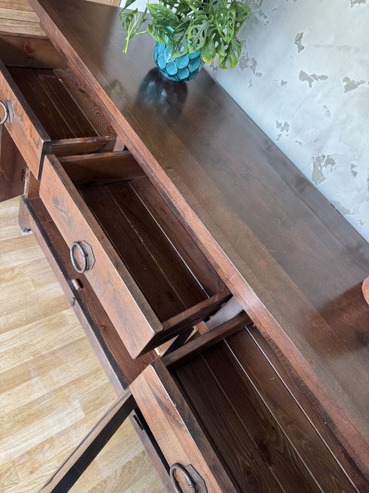 Komoda z drewna, komoda w stylu kolonialnym