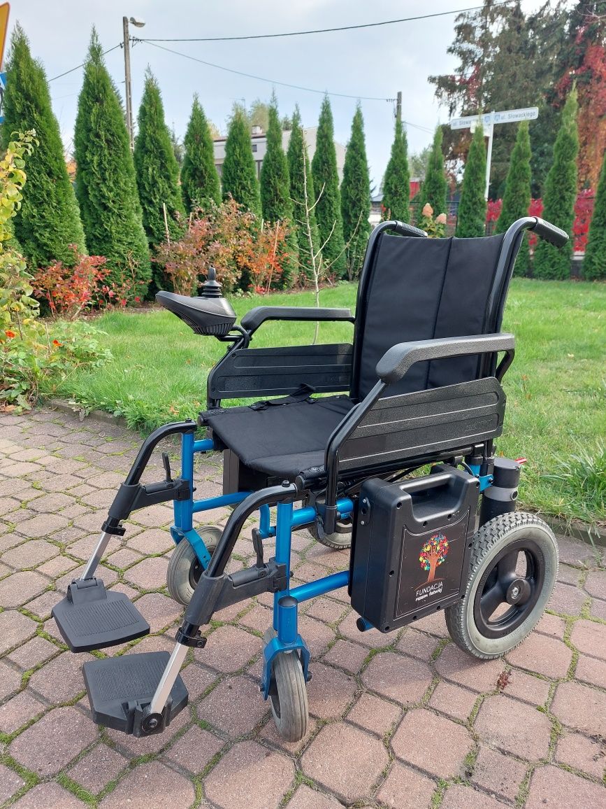 Elektryczny wózek inwalidzki  Olisander